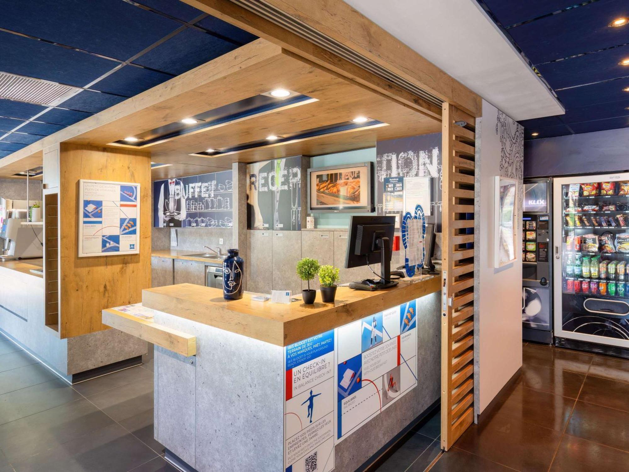 Ibis Budget Manosque Cadarache Eksteriør bilde
